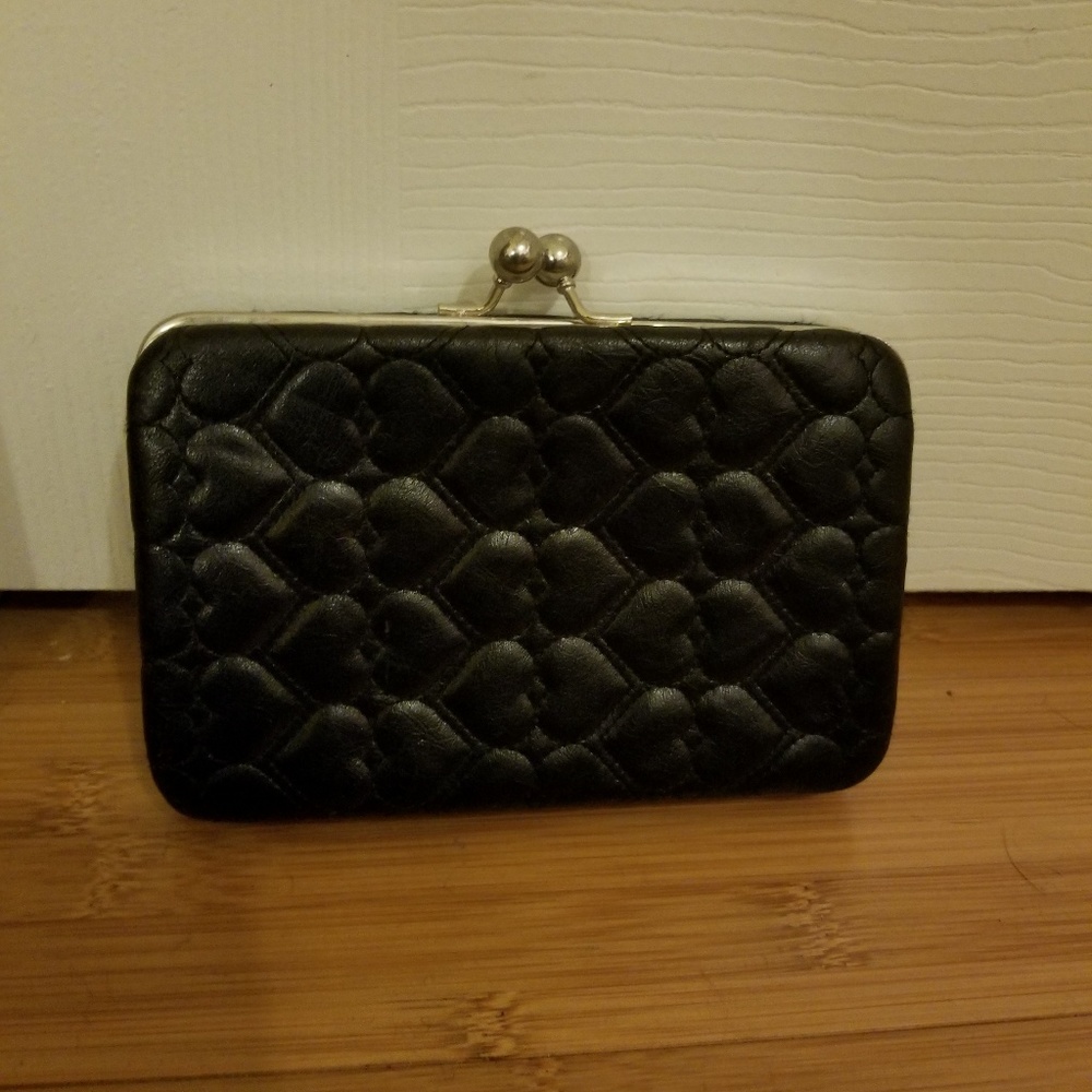 Padded clip wallet